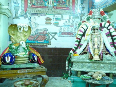 Perumal and Acharyan.JPG