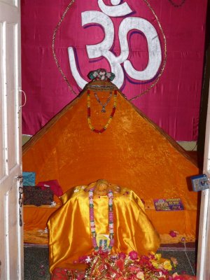 014-Maharishi Vyasa Peetam.JPG