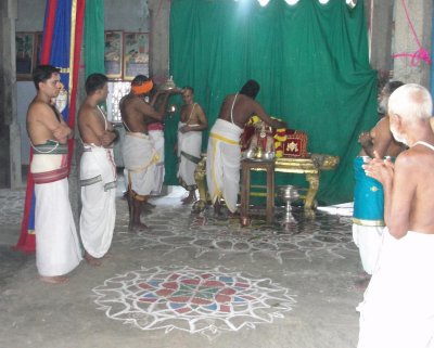 Perumal Bahumaanam to Sri Embaar.JPG