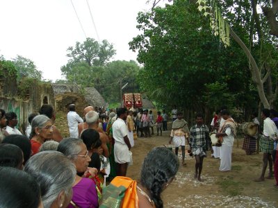08-Thirukkavalampadi-thiruveedhi.jpg