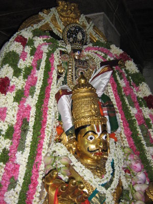 Garudasevai of Thadalan Sirkazhi.JPG
