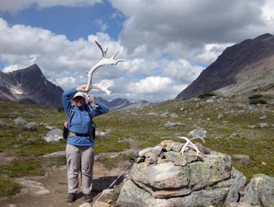 Martina with caribou  antler at Jonas Pass