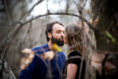 A kiss in the woods