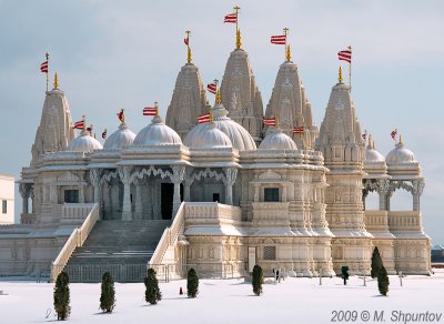 Swaminarayan Mandir in Winter