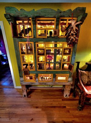  Cabinet of Curiosities