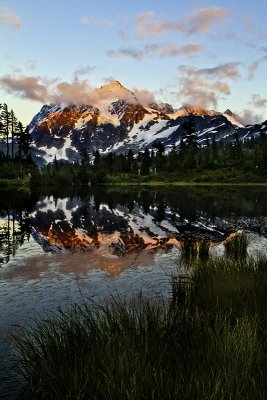 Mt Shuksan Alpenglow