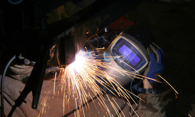 Jerry welding on the jeep