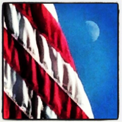 266:366Red White & Moon