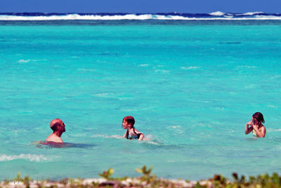 Swimming in lagoon, Huahine