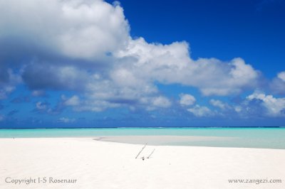 On a motu, Aitutaki