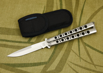 42 T-latch 2 900.jpg