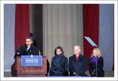 Obama at the Baltimore War Memorial Plaza January 17, 2009