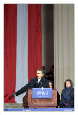 Obama at the Baltimore War Memorial Plaza January 17, 2009