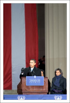 Obama at the Baltimore War Memorial Plaza January 17, 2009