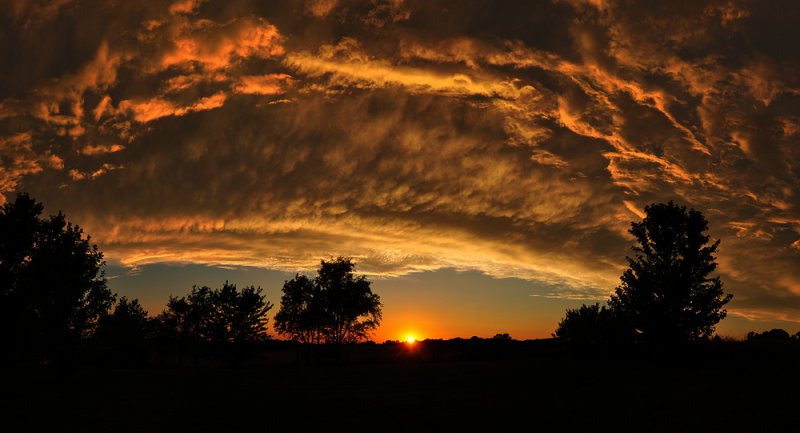 Sky Filler Sunset with Sun Visible