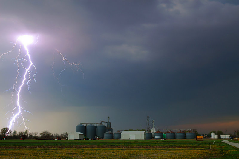 Lightning from the Hundley Whaley Farm