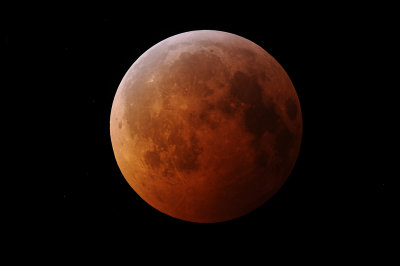 TOTALITY: Solstice Lunar Eclipse