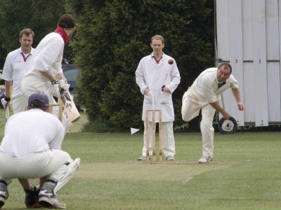 An out-of-sorts Joe faces a ball which he survived