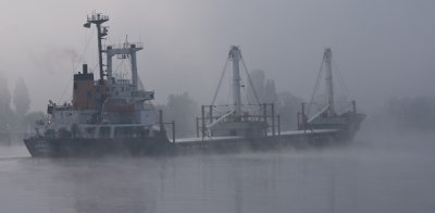 Early morning on River Seine