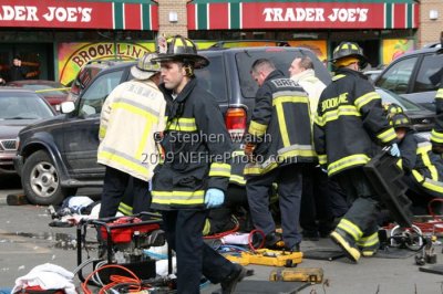 Brookline_Ped_Accident_1317_Beacon_Street_002.jpg