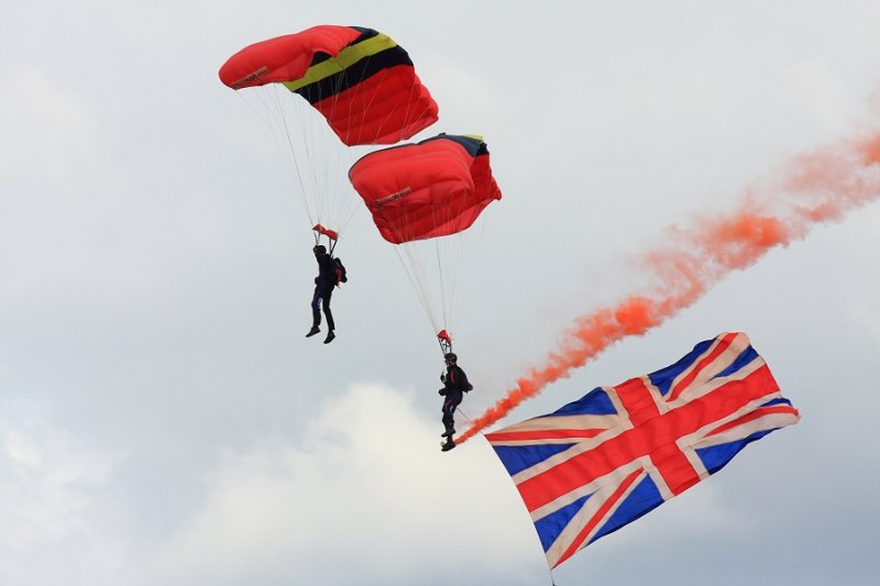 Royal Artillery Parachute Team display