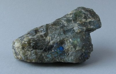 Labradorite (Raw)