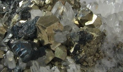Bournonite/Quartz/Pyrite Detail