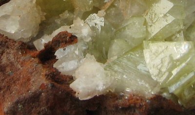 Calcite/Adamite Detail