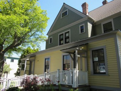 Walker/Ames House