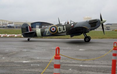 Supermarine Spitfire LF Mark IXE