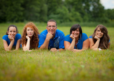 Lucie, Sylvain et les filles