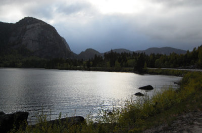 Lake in Norway 2.jpg