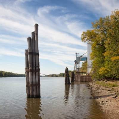 ADM Dock at Henry, Illinois 2012