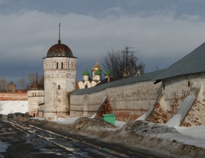 Walls around the Intercession Convent