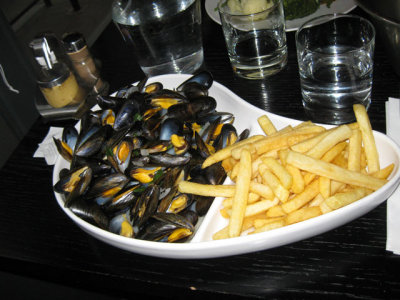 Mussels at the Horse's Tavern