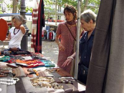 The market at Place Monge