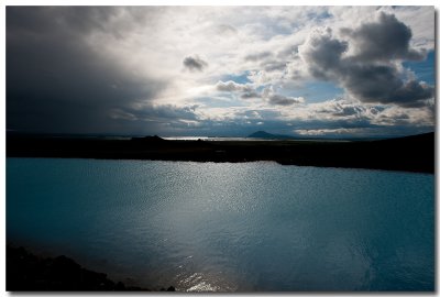 Ombre et lumire vers le lac Myvatn (Piscine d'eau chaude)