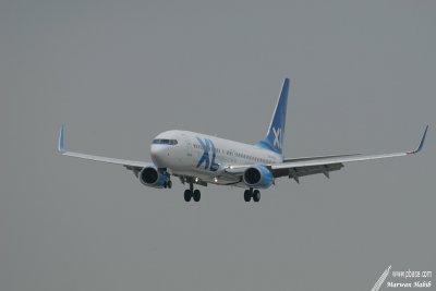Boeing 737-800 XL.com