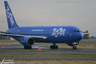 Boeing 767-300 Zoom