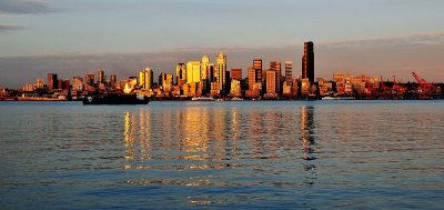 Seattle golden skyline