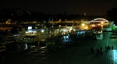 night life on Seine