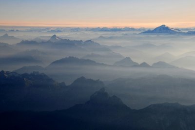 smokey morning over Cascades