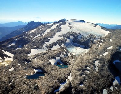 Mt Hinman and glaciers