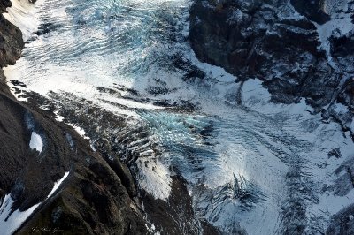 Meandering of Puyallup Glacier