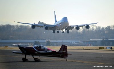 RV6 and Boeing 747-8F