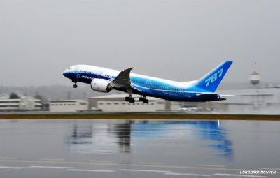 Boeing 787 departed wet Boeing Field