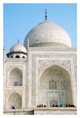Excellent dome of Taj