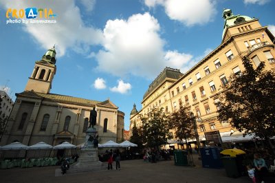 Peter Preradovic Square
