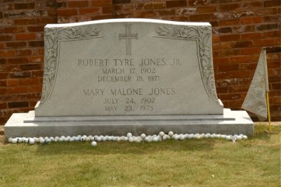 Bobby Jones Grave site
