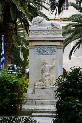 Monument to fallen heros